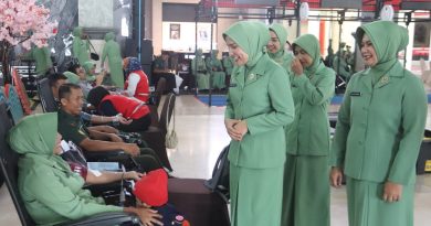 Peringati HUT Ke 80 Persit KCK Kodim Sleman Gelar Donor Darah