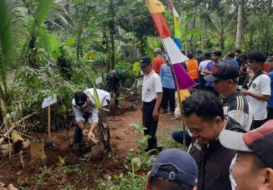 Sinergi Jaga Alam, Koramil 08/Sapuran Bersama KUA dan Ormas Laksanakan Penanaman Pohon di Bantaran Sungai Bogowonto Sinergi Jaga Alam, Koramil 08/Sapuran Bersama KUA dan Ormas Laksanakan Penanaman Pohon di Bantaran Sungai Bogowonto