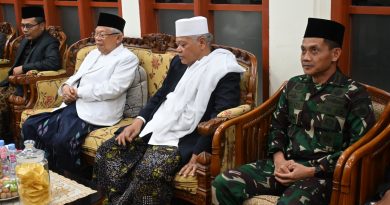 Dandim 0707/Wonosobo Bersama Forkopimda Hadiri Haflah Attasyakkur ke-29 Ponpes Al Mubaarok, dengan Pembicara Mantan Wapres KH Ma’ruf Amin Dandim 0707/Wonosobo Bersama Forkopimda Hadiri Haflah Attasyakkur ke-29 Ponpes Al Mubaarok, dengan Pembicara Mantan Wapres KH Ma’ruf Amin