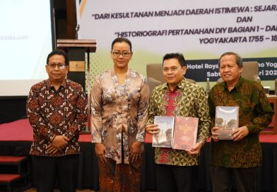 Danrem 072/Pamungkas Hadiri Peluncuran Buku Sejarah Keraton dan Pertanahan DIY