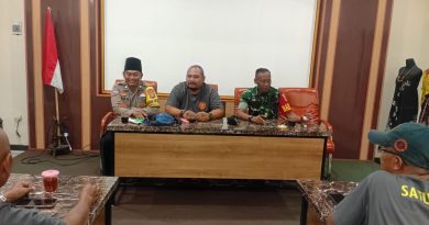 Babinsa Triharjo Hadiri Rakor PAM Malam Takbiran Babinsa Triharjo Hadiri Rakor PAM Malam Takbiran