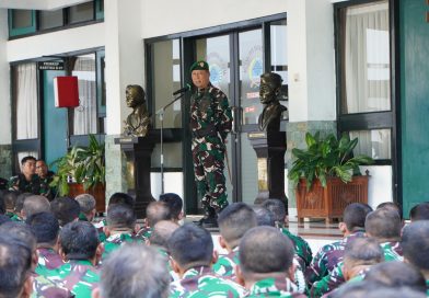 Menjelang Pindah Tugas, Danrem 072/Pamungkas Berikan Jamdan Sekaligus Pamitan