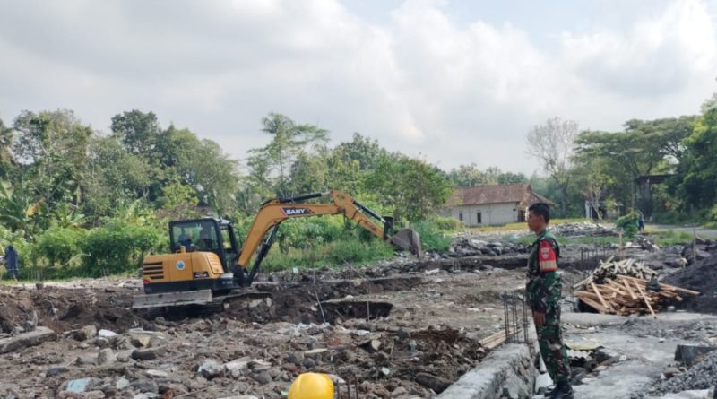 Babinsa Sleman Pastikan Pembangunan KDKMP Sesuai Rencana