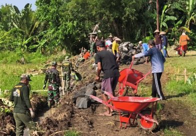 Satgas Pra TMMD Wujudkan Kemanunggalan TNI Rakyat Satgas Pra TMMD Wujudkan Kemanunggalan TNI Rakyat