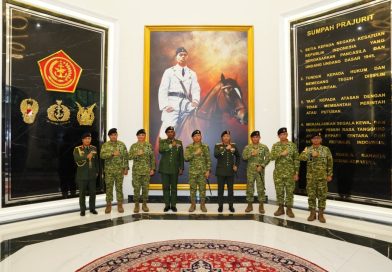 Pererat Kemitraan Strategis, Panglima TNI Terima Courtesy Call Panglima Angkatan Tentera Malaysia