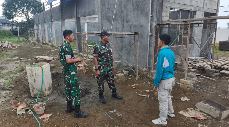 Pasi Ter Kodim 0707/Wonosobo Monitoring Pembangunan Koperasi Desa Merah Putih di Desa Jengkol Garung Pasi Ter Kodim 0707/Wonosobo Monitoring Pembangunan Koperasi Desa Merah Putih di Desa Jengkol Garung