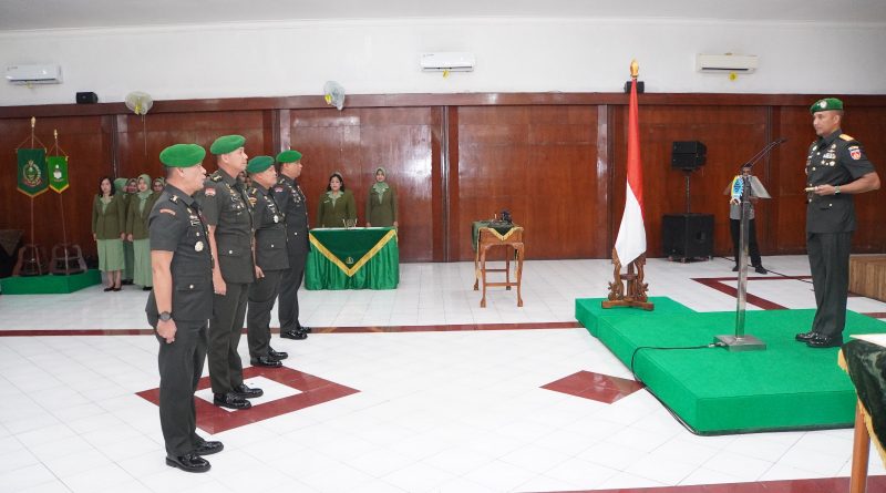 Danrem 072/Pamungkas Pimpin Sertijab Kasrem dan Kasipers