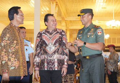 Danrem 072/Pamungkas Hadiri Puncak Perayaan Hari Suci Nyepi Tahun Saka 1948/2026 M Danrem 072/Pamungkas Hadiri Puncak Perayaan Hari Suci Nyepi Tahun Saka 1948/2026 M