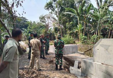 Danrem 072/Pamungkas Bersama Aster Kasad Tinjau Pembangunan Jembatan Gantung Garuda di Kulon Progo