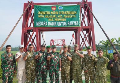 Tim Itjenad Tinjau Jembatan Gantung di Kebumen, Pastikan Pembangunan Sesuai Standar dan Tepat Sasaran