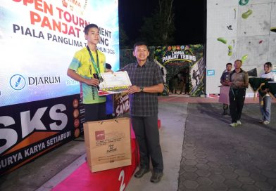 Hari Kedua Panjat Tebing Piala Panglima TNI 2026, 685 Atlet Tunjukkan Semangat dan Prestasi