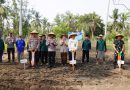 Dandim 0731/Kulonprogo Hadiri Penyerahan Bantuan Benih dan Alat untuk Menanam Jagung Dandim 0731/Kulonprogo Hadiri Penyerahan Bantuan Benih dan Alat untuk Menanam Jagung