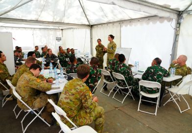 TNI–ADF Gelar NEO TTX, Simulasikan Evakuasi Warga akibat Erupsi Gunung Raung TNI–ADF Gelar NEO TTX, Simulasikan Evakuasi Warga akibat Erupsi Gunung Raung
