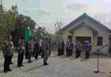 Sinergitas Tanpa Batas, Babinsa Giricahyo Hadiri Apel Bersama Lintas Sektoral Kapanewon Purwosari Sinergitas Tanpa Batas, Babinsa Giricahyo Hadiri Apel Bersama Lintas Sektoral Kapanewon Purwosari